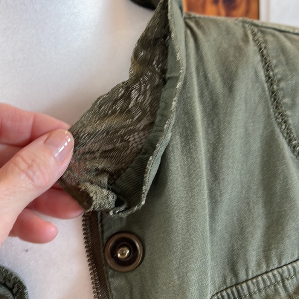 Decree Olive Utility Jacket - Picture 4 of 8